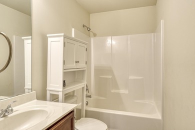 This beautiful 4 bedroom, 2 bathroom home in Spartanburg is the on The Creek Golf Club in South Carolina - for sale on GolfHomes.com, golf home, golf lot