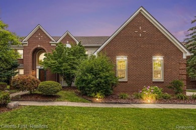 Move-in ready with immediate occupancy! This beautiful colonial on Pheasant Run Golf Club in Michigan - for sale on GolfHomes.com, golf home, golf lot