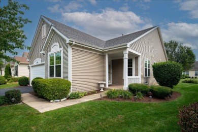 This beautifully maintained home in Crest Hill's Carillon Lakes on Carillon Lakes 3 Hole Course in Illinois - for sale on GolfHomes.com, golf home, golf lot