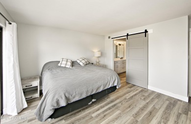 Beautifully Renovated Golf Course Condo - Fully Furnished and on Antelope Hills Golf Courses in Arizona - for sale on GolfHomes.com, golf home, golf lot