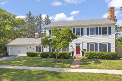 Welcome to 541 Burning Tree Lane - Beautiful 2 story Colonial on Cress Creek Country Club in Illinois - for sale on GolfHomes.com, golf home, golf lot