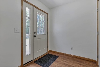 Welcome to this beautifully maintained 3-bedroom, 2-bath on Apple Valley Golf Course in Ohio - for sale on GolfHomes.com, golf home, golf lot