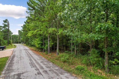Build your dream home on this LEVEL Bella Vista lot with a on Bella Vista Country Club - Scottsdale in Arkansas - for sale on GolfHomes.com, golf home, golf lot