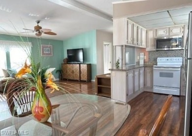 Open floor plan, high ceilings, a true 2Br/2Ba, and new roof in on The Rookery At Marco in Florida - for sale on GolfHomes.com, golf home, golf lot