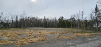 Two level abutting building lots being sold as one in a highly on J.W. Parks Golf Course in Maine - for sale on GolfHomes.com, golf home, golf lot