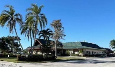 Open floor plan, high ceilings, a true 2Br/2Ba, and new roof in on The Rookery At Marco in Florida - for sale on GolfHomes.com, golf home, golf lot
