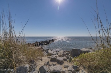 Welcome to paradise! This fully renovated 2 bedroom, 2.5 bath on Ocean Point Golf Links in South Carolina - for sale on GolfHomes.com, golf home, golf lot