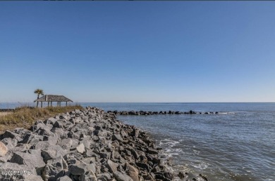 Welcome to paradise! This fully renovated 2 bedroom, 2.5 bath on Ocean Point Golf Links in South Carolina - for sale on GolfHomes.com, golf home, golf lot