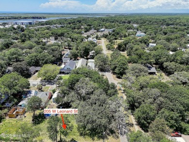Bring your coastal dream to life in the heart of downtown on The Lakes Country Club in North Carolina - for sale on GolfHomes.com, golf home, golf lot