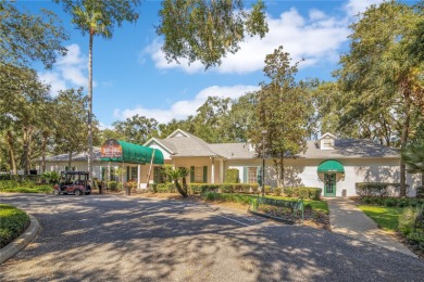 Welcome to this charming 2-bedroom, 2-bath home located in the on Plantation Golf Club in Florida - for sale on GolfHomes.com, golf home, golf lot