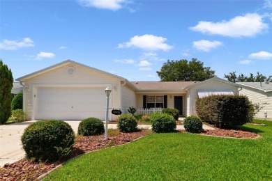 !! Turn-Key in The Villages - No Bond !! Welcome to your MOVE-IN on Glenview Championship Golf and Country Club in Florida - for sale on GolfHomes.com, golf home, golf lot