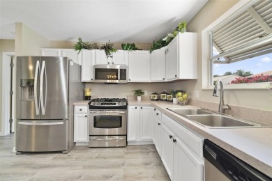 !! Turn-Key in The Villages - No Bond !! Welcome to your MOVE-IN on Glenview Championship Golf and Country Club in Florida - for sale on GolfHomes.com, golf home, golf lot