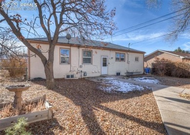 Ranch home near Patty Jewett Golf Course with a FANTASTIC 24x30 on Patty Jewett Golf Course in Colorado - for sale on GolfHomes.com, golf home, golf lot