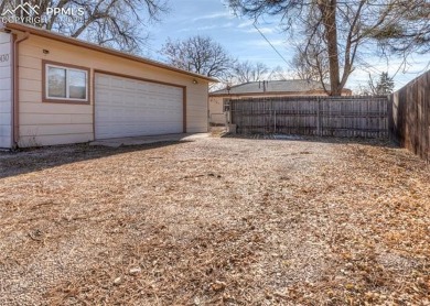 Ranch home near Patty Jewett Golf Course with a FANTASTIC 24x30 on Patty Jewett Golf Course in Colorado - for sale on GolfHomes.com, golf home, golf lot