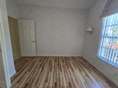 Here's a Great Opportunity to own a HOME in this amazing on Aberdeen Golf and Country Club in Florida - for sale on GolfHomes.com, golf home, golf lot