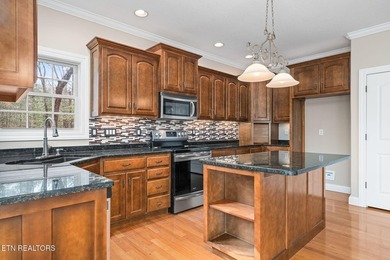 Private Cul-de-Sac Retreat in Fairfield Glade | Golf, Lakes on Heatherhurst Golf Course in Tennessee - for sale on GolfHomes.com, golf home, golf lot