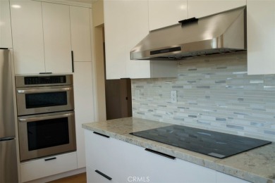 This 3 bd, 2 ba mid-century ranch home is located on a on El Dorado Park Golf Course in California - for sale on GolfHomes.com, golf home, golf lot