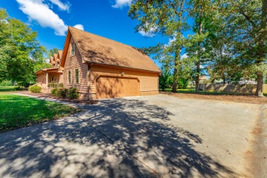Welcome to 427 Valleybrook Rd, your forever home in the heart of on Valleybrook Golf and Country Club in Tennessee - for sale on GolfHomes.com, golf home, golf lot