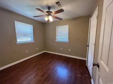 *Bankruptcy overbid opportunity*. All brick 3BR, 2BA home on a on First Tee – Central Arkansas in Arkansas - for sale on GolfHomes.com, golf home, golf lot