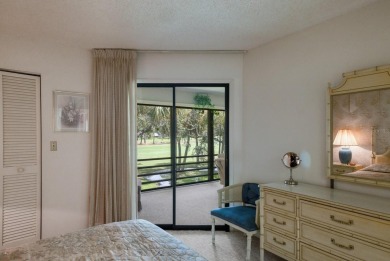 WELCOME to this CHARMING 2 bedroom, 2 bath condo END unit in the on IMG Academies Golf and Country Club in Florida - for sale on GolfHomes.com, golf home, golf lot