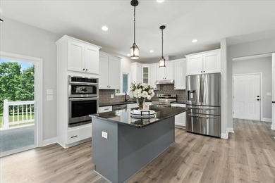 Stunning Move-In Ready New Construction in Mariner's Landing on Mariners Landing Golf and Country Club in Virginia - for sale on GolfHomes.com, golf home, golf lot