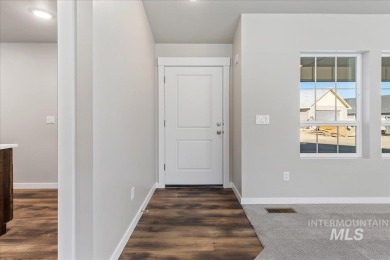 Welcome to this stunning new construction home with modern on Hunters Point Golf Club in Idaho - for sale on GolfHomes.com, golf home, golf lot