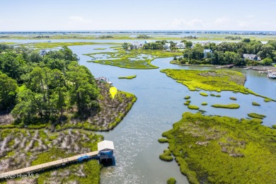 Welcome to this highly desirable waterfront community.  Build on Belvedere Country Club in North Carolina - for sale on GolfHomes.com, golf home, golf lot