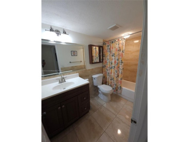 Large corner unit, fully updated and Move-in Ready in the on Inverrary Country Club in Florida - for sale on GolfHomes.com, golf home, golf lot