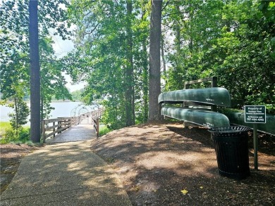 This 3 bed, 2.5 bath, luxury End Unit Townhouse condo w/ two car on Riverfront Golf Club in Virginia - for sale on GolfHomes.com, golf home, golf lot