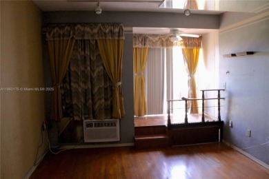Bring your buyers! This townhouse offers incredible potential on  in Florida - for sale on GolfHomes.com, golf home, golf lot