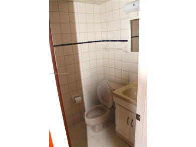 Bring your buyers! This townhouse offers incredible potential on  in Florida - for sale on GolfHomes.com, golf home, golf lot