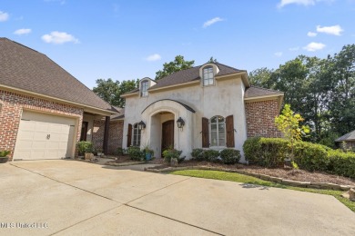 111 Camden Ridge ,Madison, Mississippi--a beautifully maintained on Lake Caroline Golf Club in Mississippi - for sale on GolfHomes.com, golf home, golf lot