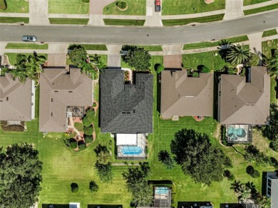 Downsize Without Downsizing! POOL HOME in Sunny Florida! This on Plantation Golf Club in Florida - for sale on GolfHomes.com, golf home, golf lot