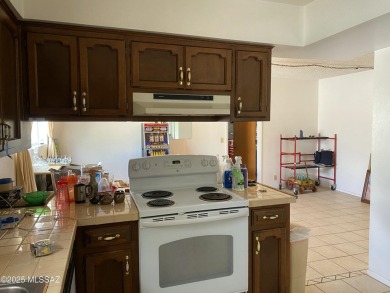 Fixer-Upper Investment Opportunity-3 bed 2-bath with a private on Rolling Hills Golf Course in Arizona - for sale on GolfHomes.com, golf home, golf lot