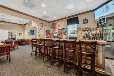 Downsize Without Downsizing! POOL HOME in Sunny Florida! This on Plantation Golf Club in Florida - for sale on GolfHomes.com, golf home, golf lot