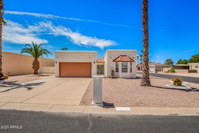 Welcome Home!!! This cozy 2+ bedroom 2 bath home in the on Oakwood Golf Club  in Arizona - for sale on GolfHomes.com, golf home, golf lot