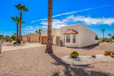 Welcome Home!!! This cozy 2+ bedroom 2 bath home in the on Oakwood Golf Club  in Arizona - for sale on GolfHomes.com, golf home, golf lot