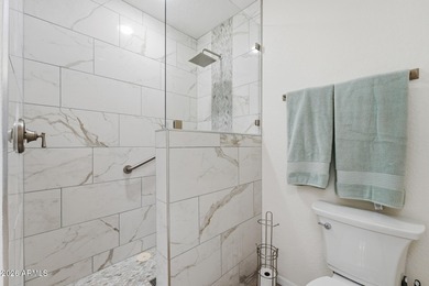 Welcome to this fabulously updated home in the active adult Sun on Cottonwood Country Club in Arizona - for sale on GolfHomes.com, golf home, golf lot