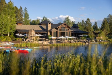 Special incentive - Developer will pay Buyer's HOA dues until on Sunriver Caldera Springs Golf Course in Oregon - for sale on GolfHomes.com, golf home, golf lot