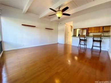 Spacious, clean 2 bed/1.5 bath/2 parking (open), centrally on Mililani Golf Club in Hawaii - for sale on GolfHomes.com, golf home, golf lot