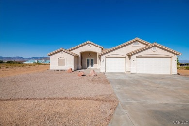 Schedule a showing with your agent before its gone**all kitchen on Valle Vista Golf Course in Arizona - for sale on GolfHomes.com, golf home, golf lot