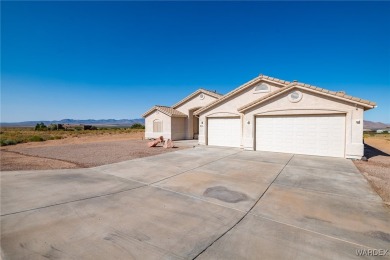 Schedule a showing with your agent before its gone**all kitchen on Valle Vista Golf Course in Arizona - for sale on GolfHomes.com, golf home, golf lot