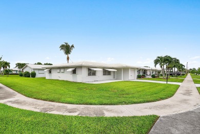Welcome to this charming 2-bed, 2-bath single-family home on a on Leisureville Community Golf Course in Florida - for sale on GolfHomes.com, golf home, golf lot