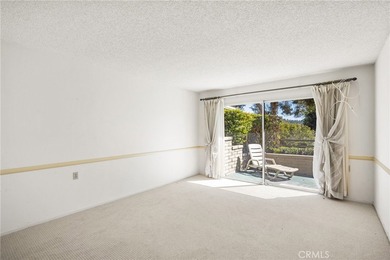 Wonderful single-level home perfectly situated on a peaceful on Leisure Village Par 3 Golf Course in California - for sale on GolfHomes.com, golf home, golf lot