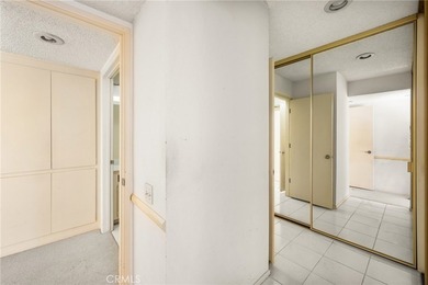 Wonderful single-level home perfectly situated on a peaceful on Leisure Village Par 3 Golf Course in California - for sale on GolfHomes.com, golf home, golf lot