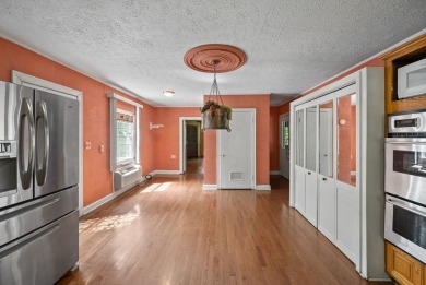 Opportunity knocks with this spacious 3,800 square foot home on Hopkinsville Golf and Country Club in Kentucky - for sale on GolfHomes.com, golf home, golf lot