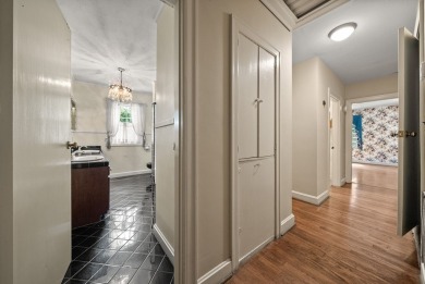 Opportunity knocks with this spacious 3,800 square foot home on Hopkinsville Golf and Country Club in Kentucky - for sale on GolfHomes.com, golf home, golf lot