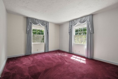 Opportunity knocks with this spacious 3,800 square foot home on Hopkinsville Golf and Country Club in Kentucky - for sale on GolfHomes.com, golf home, golf lot