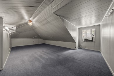 Opportunity knocks with this spacious 3,800 square foot home on Hopkinsville Golf and Country Club in Kentucky - for sale on GolfHomes.com, golf home, golf lot