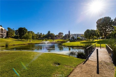 Wonderful single-level home perfectly situated on a peaceful on Leisure Village Par 3 Golf Course in California - for sale on GolfHomes.com, golf home, golf lot
